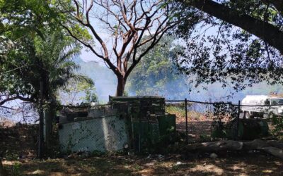 Inconformidad en Telesecundaria de Tierra Blanca, Tuxpan, por incendio provocado cerca del plantel