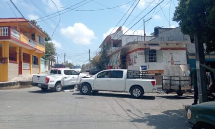 Accidente vial en El Esfuerzo deja un lesionado leve