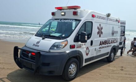 Niño de tres años es atropellado en Playa Azul; fue trasladado al IMSS en estado estable