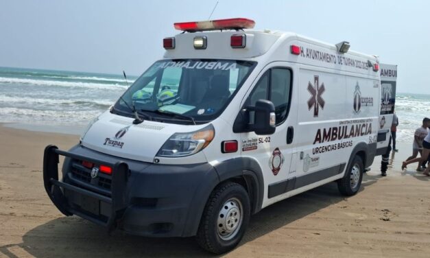 Niño de tres años es atropellado en Playa Azul; fue trasladado al IMSS en estado estable