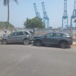 Mujer pierde el control y provoca accidente en La Calzada; hay una persona lesionada