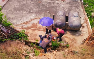 Cae hombre a un barranco en la colonia Anáhuac; fue rescatado por personal de Protección Civil