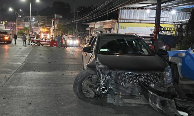 Menor de 14 años protagoniza accidente en Tuxpan: hay una mujer lesionada y posibles consecuencias penales