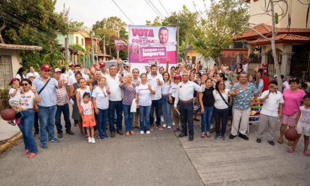 Daniel Cortina, con el campo y la ganadería: “Juntos vamos a transformar Tuxpan”