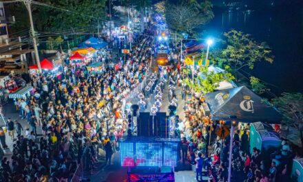 Éxito rotundo del segundo desfile del Carnaval Tuxpan 2025: familias y alegría desbordaron el bulevar