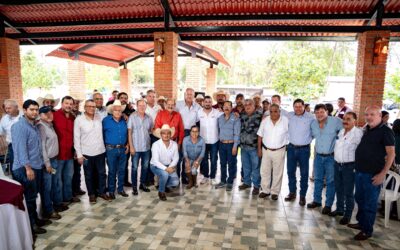 Maratónica jornada fortalece campaña de Daniel Cortina: refrenda compromisos con ganaderos, militares retirados y comunidades