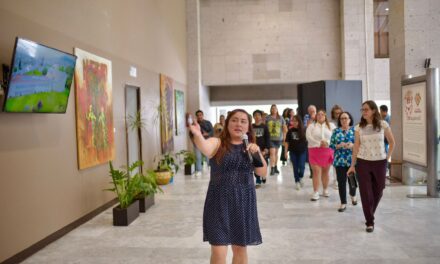 Rinden homenaje a la pintora veracruzana Estrella Carmona