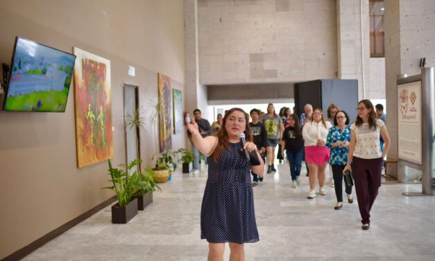 Rinden homenaje a la pintora veracruzana Estrella Carmona
