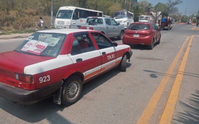 Aparatoso choque en la «Y» deja solo daños materiales