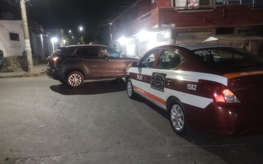 Anoche: Chocan por la Piqueta