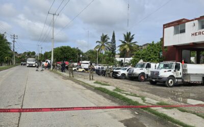 Aseguran seis vehículos con irregularidades en operativo en el fraccionamiento Tuxpan Vivah
