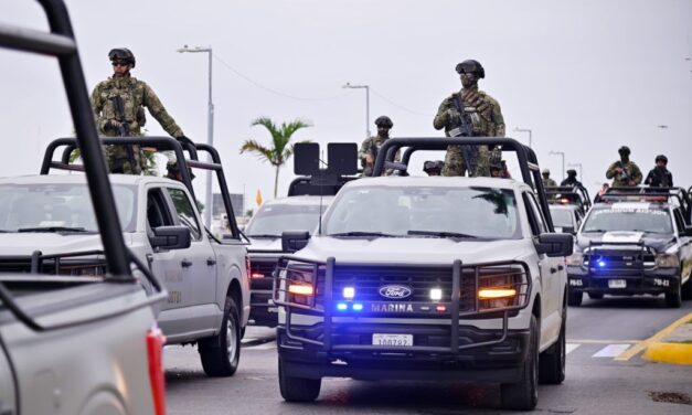 Fuerzas de los 3 órdenes de gobierno implementan en Tuxpan el operativo “Rastrillo Vehicular”