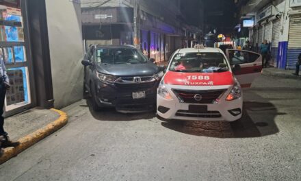 La retachan en el Oxxo de Zapata: Tres lesionadas