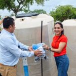 Regidor Juan Gómez Regresa con Fuerza: Entrega de Tinacos Subsidiados en Alto Lucero