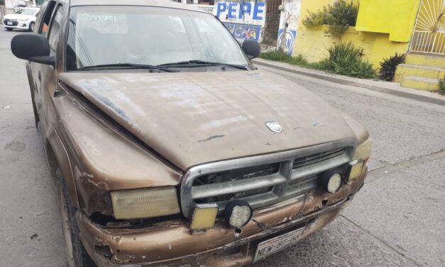 Accidente en la colonia El Esfuerzo deja un lesionado leve