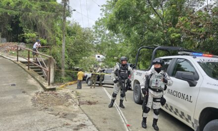 Hallan vehículos robados en el fraccionamiento Tuxpan Vivah; operativo genera alarma entre vecinos