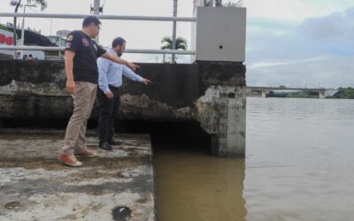 Alcalde de Tuxpan realizó un recorrido con PC, para atender afectaciones menores provocados por las lluvias