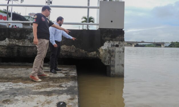 Alcalde de Tuxpan realizó un recorrido con PC, para atender afectaciones menores provocados por las lluvias