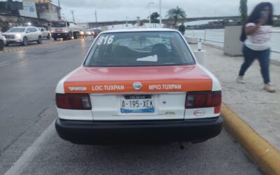 TAXI VS TAXI en el centro