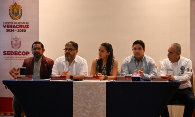 Gobierno de Tuxpan le apuesta al crecimiento del talento en las empresas para impulsar el desarrollo económico