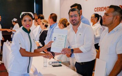 Daniel Cortina celebra el cierre de ciclo de 217 egresados del CONALEP Tuxpan: “Están listos para hacer cosas grandes”