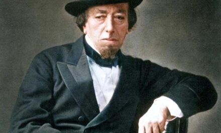 «Casi nunca ocurre lo que prevemos, generalmente sucede lo que menos esperamos» – Benjamin Disraeli