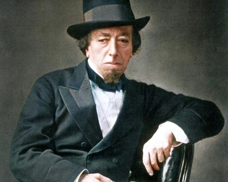 «Después de saber cuando debemos aprovechar una oportunidad, lo más importante es saber cuando debemos renunciar a una ventaja» – Benjamín Disraeli