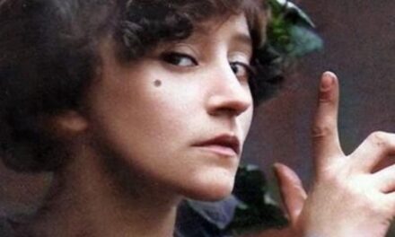 «A veces se siente más angustia esperando un placer que sufriendo una pena» – Sidonie-Gabrielle Colette
