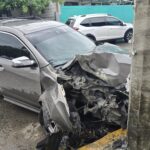 Choca su Equinox en la Colombia y la deja abandonada.