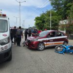 Motociclista lesionada tras choque en la colonia Azteca