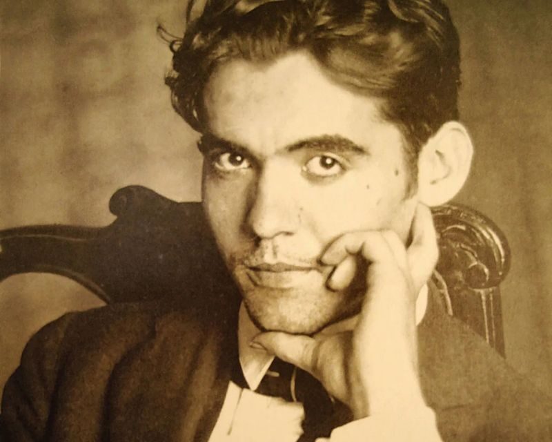 «Esperando, el nudo se deshace y la fruta madura…» – Federico García Lorca