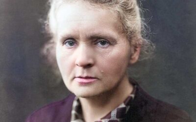 «Nunca te das cuenta de lo que has hecho, solo puedes ver lo que queda por hacer» – Marie Curie