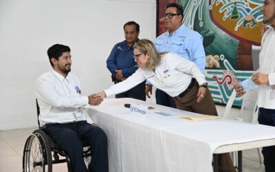 Estudiantes de nivel superior de Tuxpan recibieron Becas TC Energía