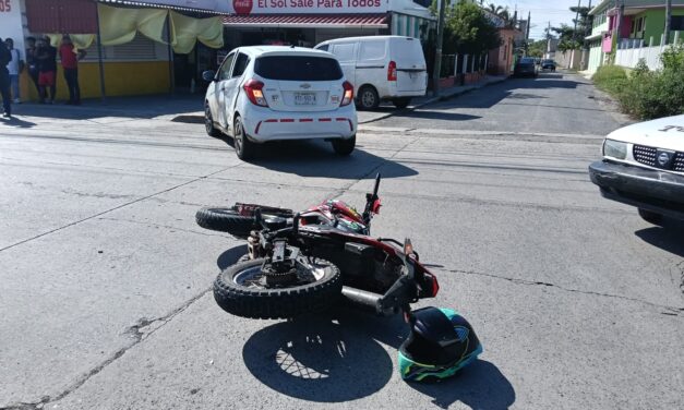 Motociclista lesionado en accidente en La Calzada