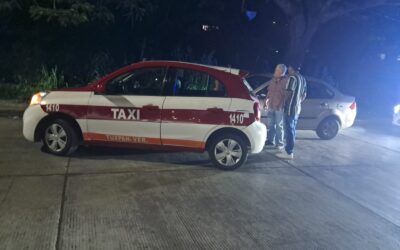 Choque en Zapote Gordo deja lesionados