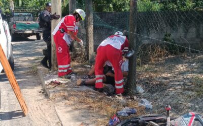 Se le atravesó un poste en Juan Lucas Road