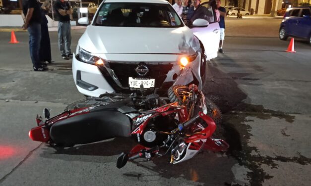 Motociclista lesionado en choque frente al Holiday Inn Convention Center