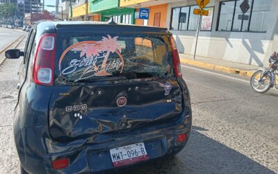 Velocidad y semáforo nuevo dejan otras víctimas en el centro de Tuxpan
