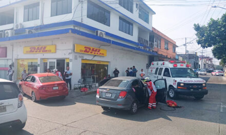 Choque en el bulevar Reyes Heroles deja tres lesionados – y nadie tuvo la culpa…