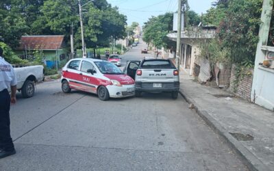 Choque en la Anáhuac deja una mujer lesionada
