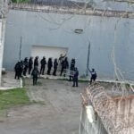 Custodios de Tuxpan denuncian estar retenidos 48 horas en el penal