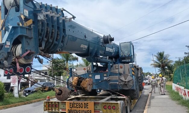 Trabajador resulta electrocutado mientras levantaba cables en La Calzada, Tuxpan
