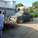 Retiran vehículo maceta en el camino a Monte Grande