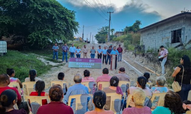 Inicia la construcción de guarniciones y banquetas en calles de las comunidades Ojite y Boca del Monte