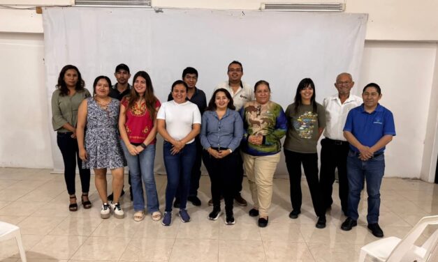 Cine comunitario por los arrecifes de Veracruz fomenta conciencia ambiental en Tuxpan