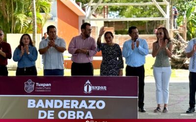 Bety Piña orgullosa, estuvo en la inauguración de la construcción de dos aulas en la primaria “Minerva”