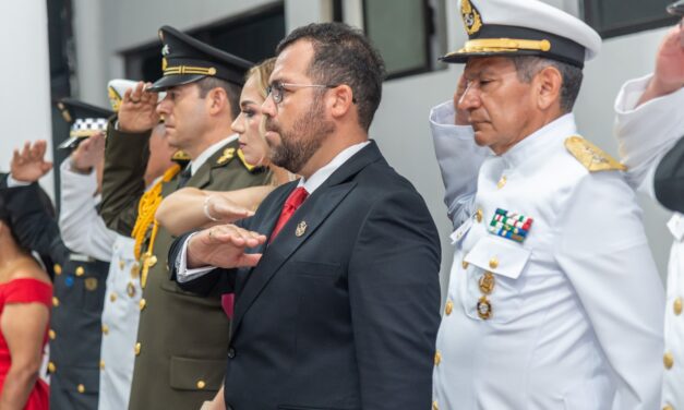 El alcalde Dr. Jesús Fomperoza Torres encabezó la Ceremonia del Grito de la Independencia