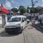 Choque entre autobús y camión de carga en la colonia Centro de Tuxpan