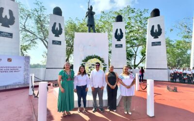 Regidora Anahí Aguilar López participa en la conmemoración del 178 aniversario de los Niños Héroes en Tuxpan
