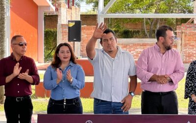Acompaña el Regidor Amado Gutiérrez al inicio de obra de construcción de dos aulas en la primaria “Minerva” de Cobos
